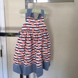 Gymboree dress size 4. Selling only in a bundle!